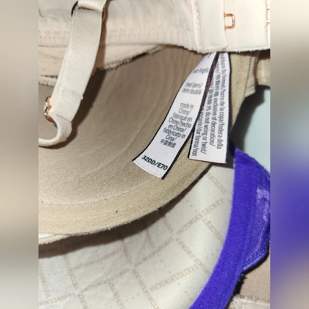 used Victoria secret bras 32DD* - Picture 3 of 3